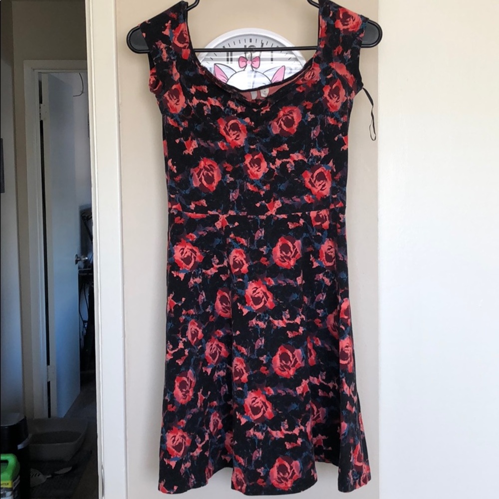 Black Frenchi Floral Dress - Mini length